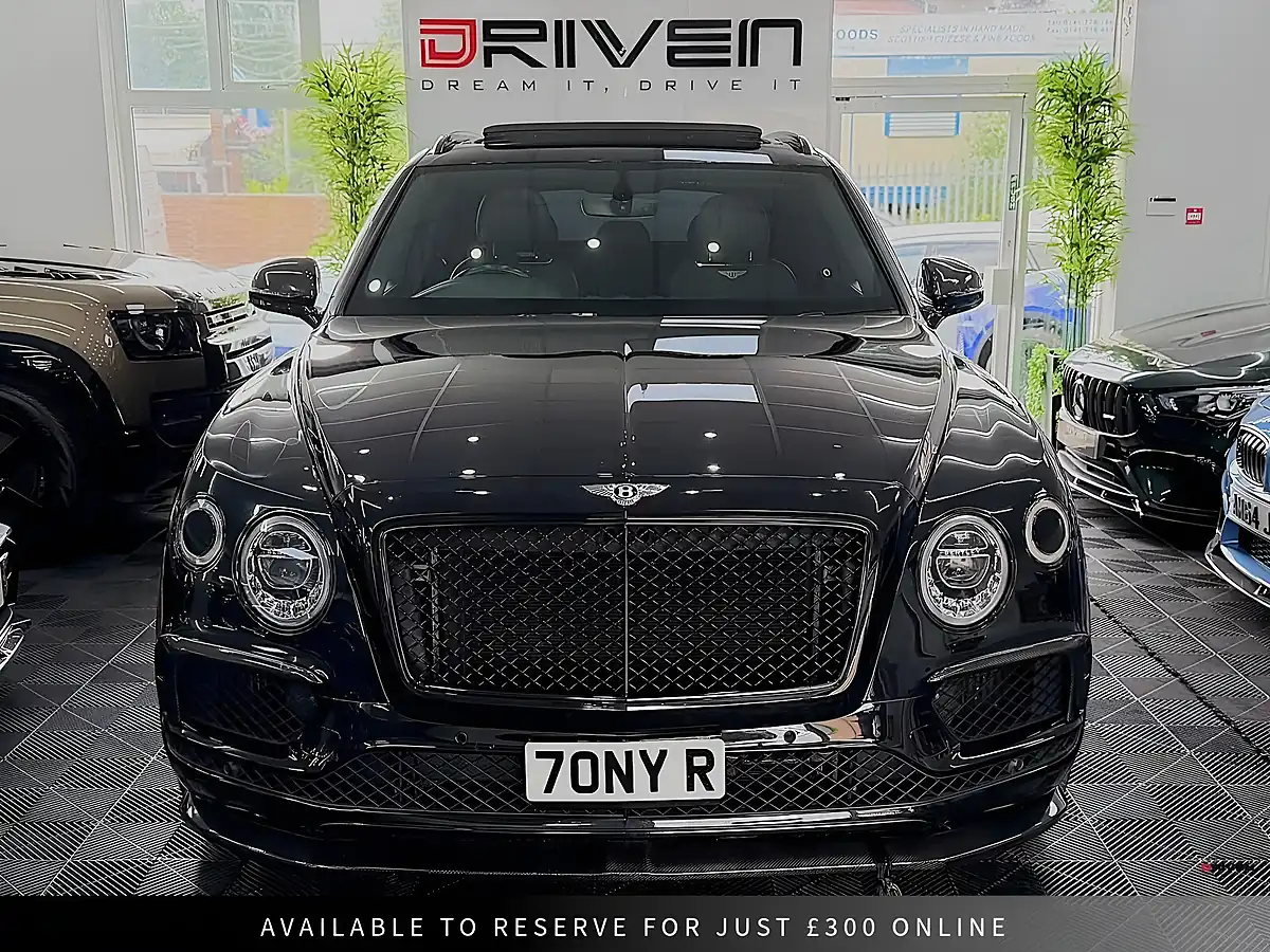 Used 2018 Bentley Bentayga Black - Interior and Exterior details 3