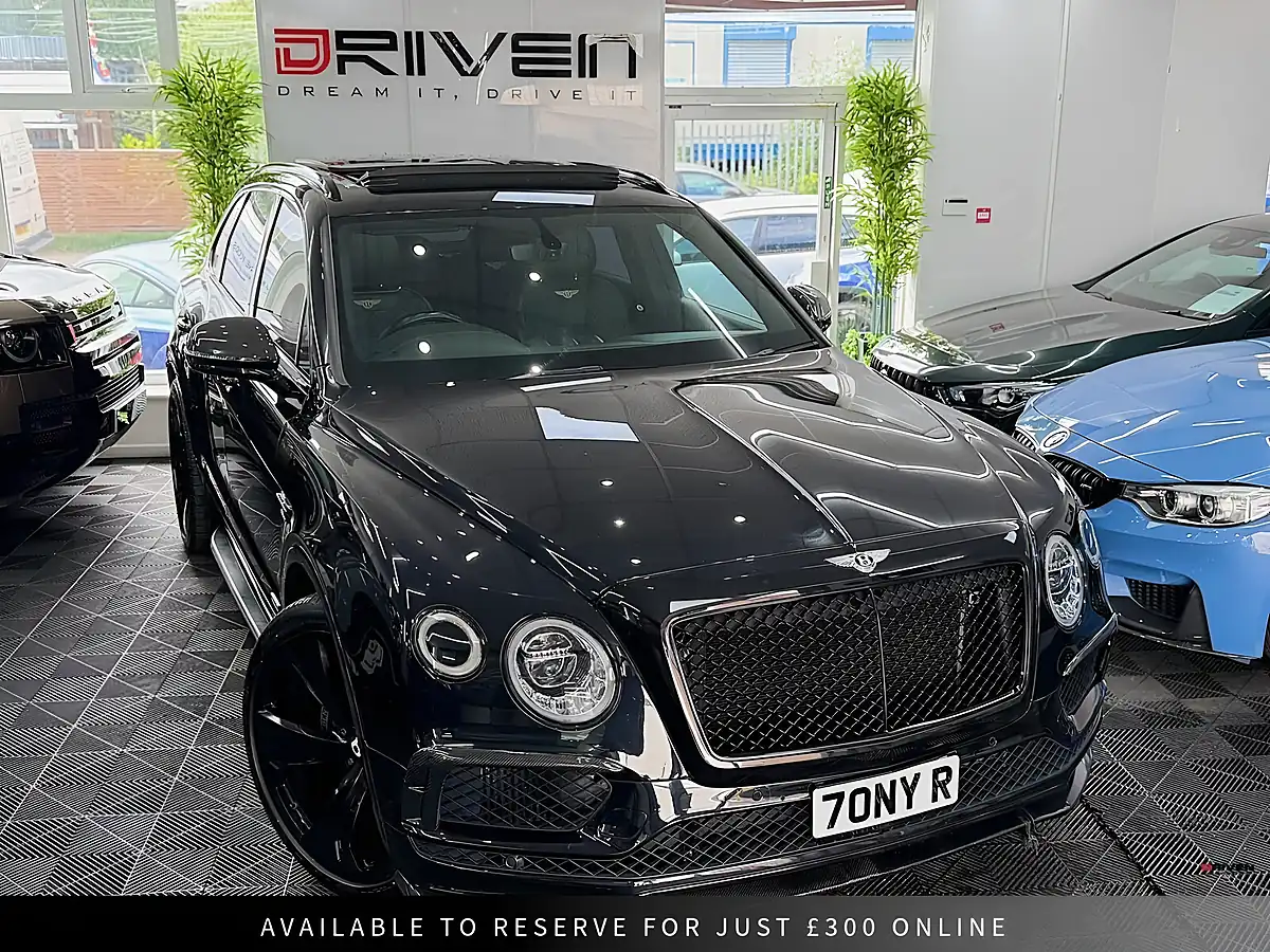 Used 2018 Bentley Bentayga Black - Interior and Exterior details 7