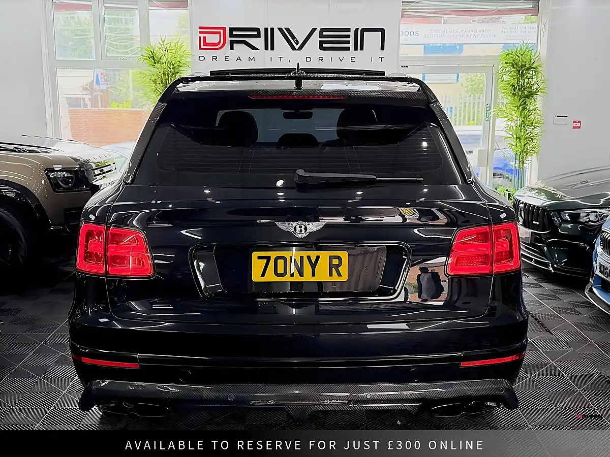 Used 2018 Bentley Bentayga Black - Interior and Exterior details 9