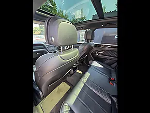 Used 2018 Bentley Bentayga Black - Interior and Exterior details 16