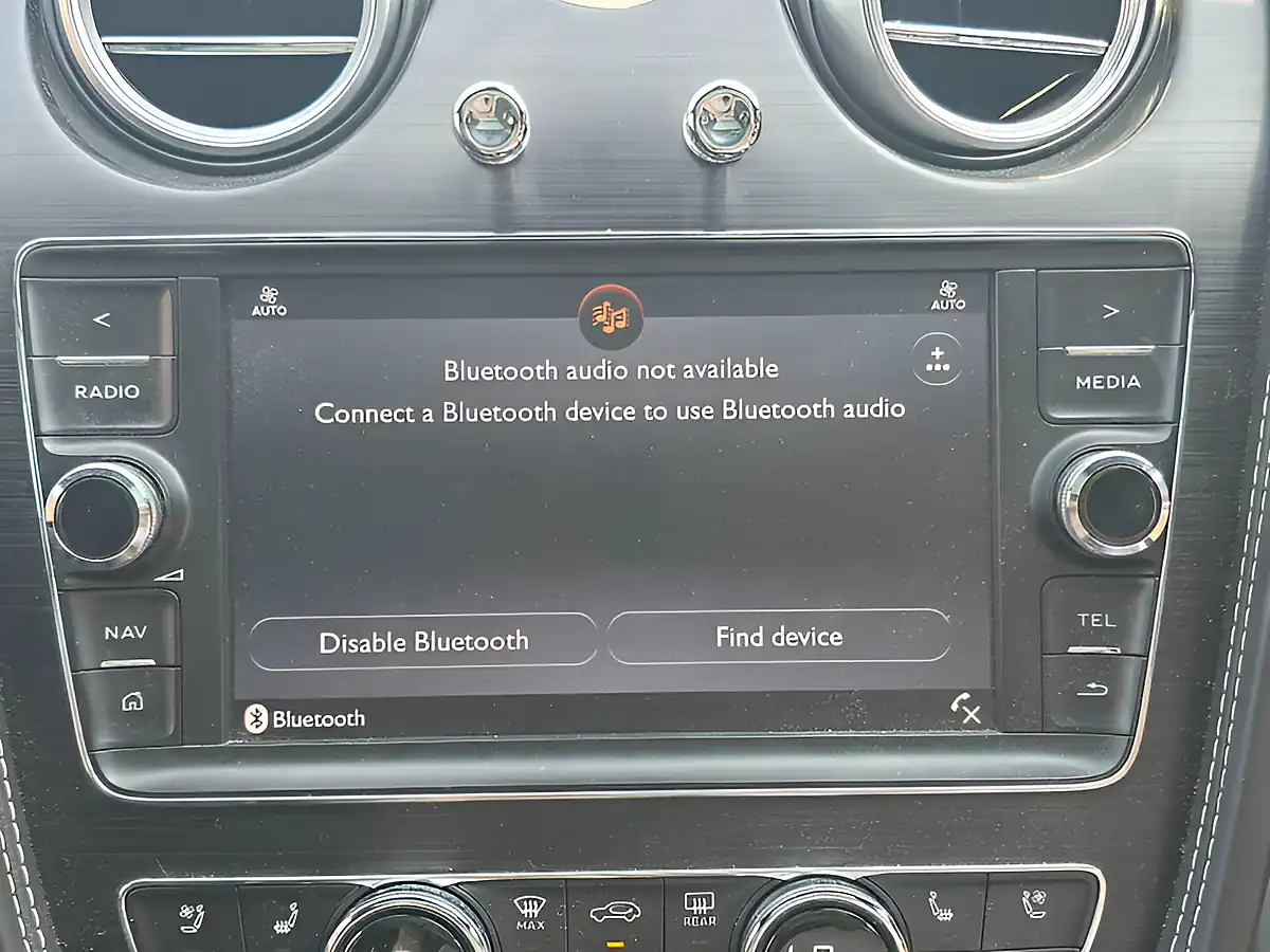 Used 2018 Bentley Bentayga Black - Interior and Exterior details 20