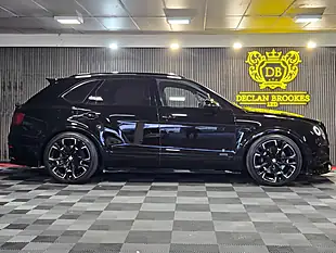 Used 2018 Bentley Bentayga Mulliner Driving Specification Black - Interior and Exterior details 2