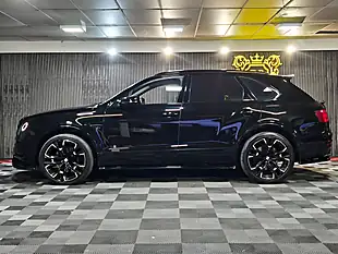 Used 2018 Bentley Bentayga Mulliner Driving Specification Black - Interior and Exterior details 6