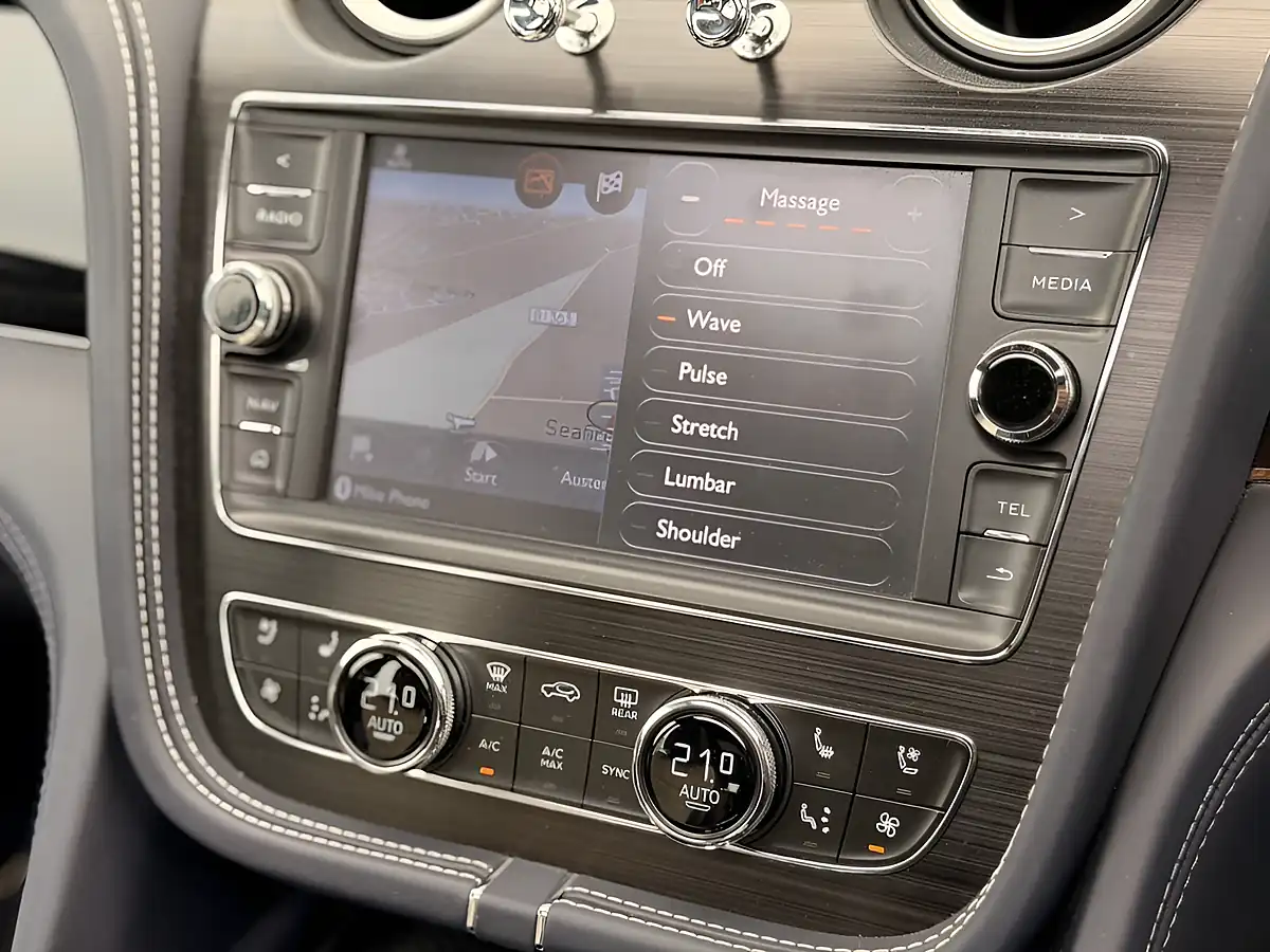 Used 2018 Bentley Bentayga Touring Blue - Interior and Exterior details 16