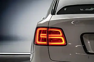 Used 2018 Bentley Bentayga White - Interior and Exterior details 10