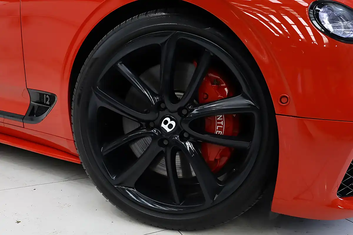 Used 2018 Bentley Continental GT Coupe Red - Interior and Exterior details 6