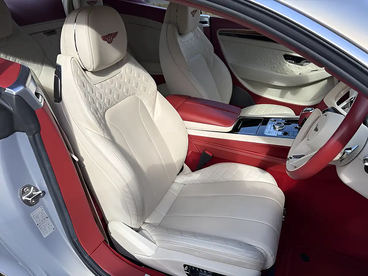 Used 2018 Bentley Continental GT Mulliner Driving Specification Extreme Silver - Interior and Exterior details 15