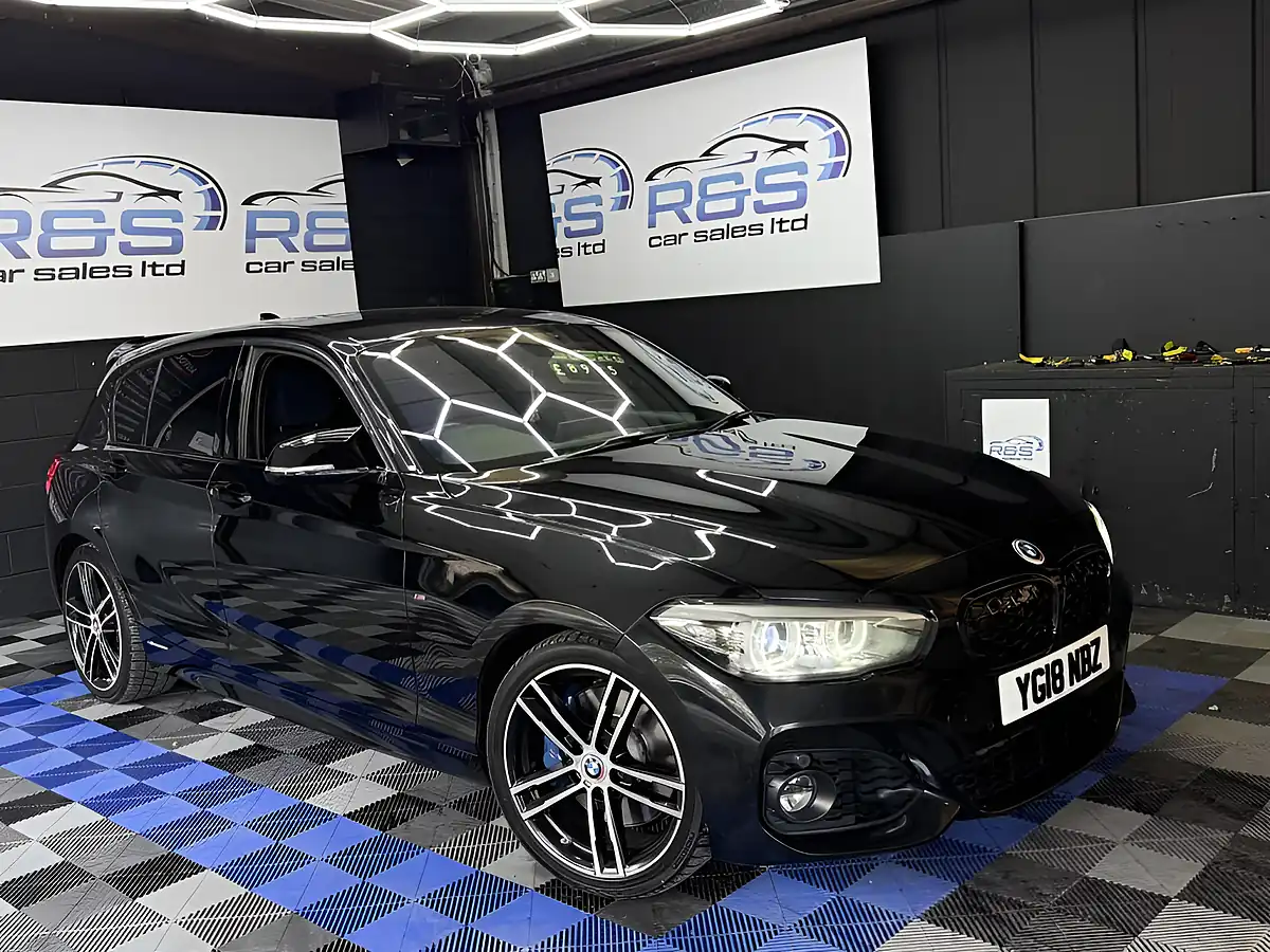 Used 2018 BMW 1 Series M Sport Shadow Edition Black - Front View