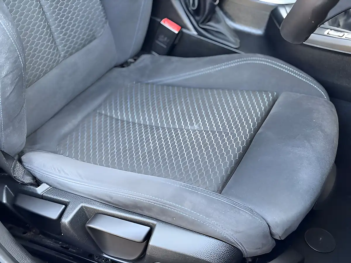 Used 2018 BMW 1 Series M Sport Shadow Edition Mineral Grey - Interior and Exterior details 11