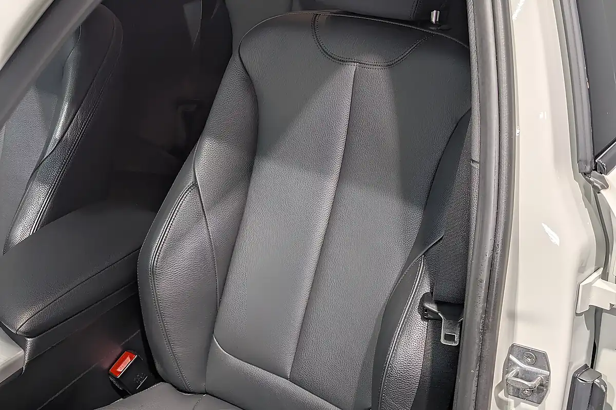 Used 2018 BMW 1 Series M Sport Shadow Edition White - Interior and Exterior details 13