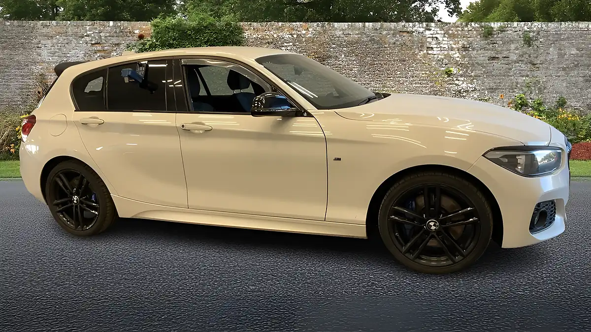 Used 2018 BMW 1 Series M Sport Shadow Edition White - Interior and Exterior details 4