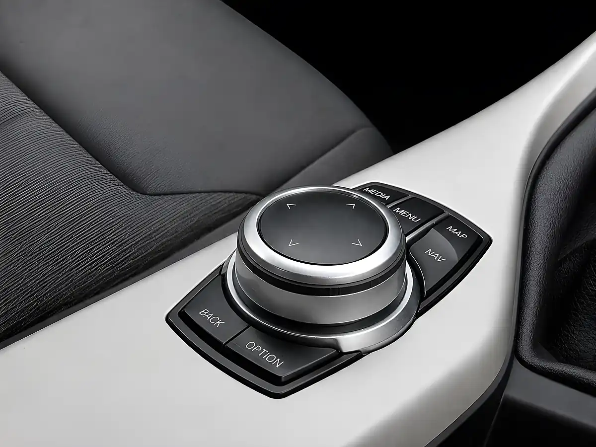 Used 2018 BMW 1 Series Se Business Grey - Interior and Exterior details 17