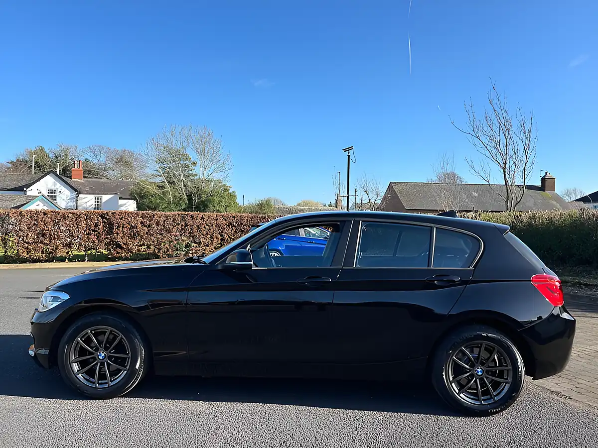Used 2018 BMW 1 Series Se Business Jet Black - Interior and Exterior details 15