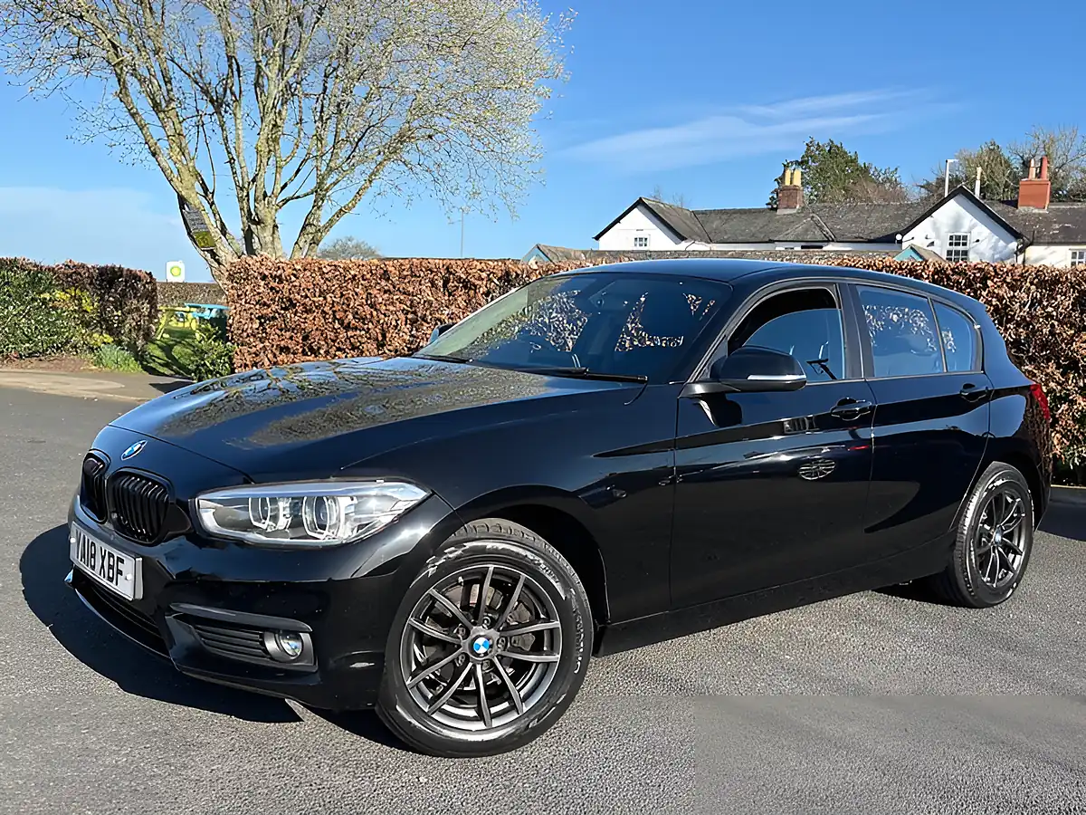 Used 2018 BMW 1 Series Se Business Jet Black - Interior and Exterior details 3