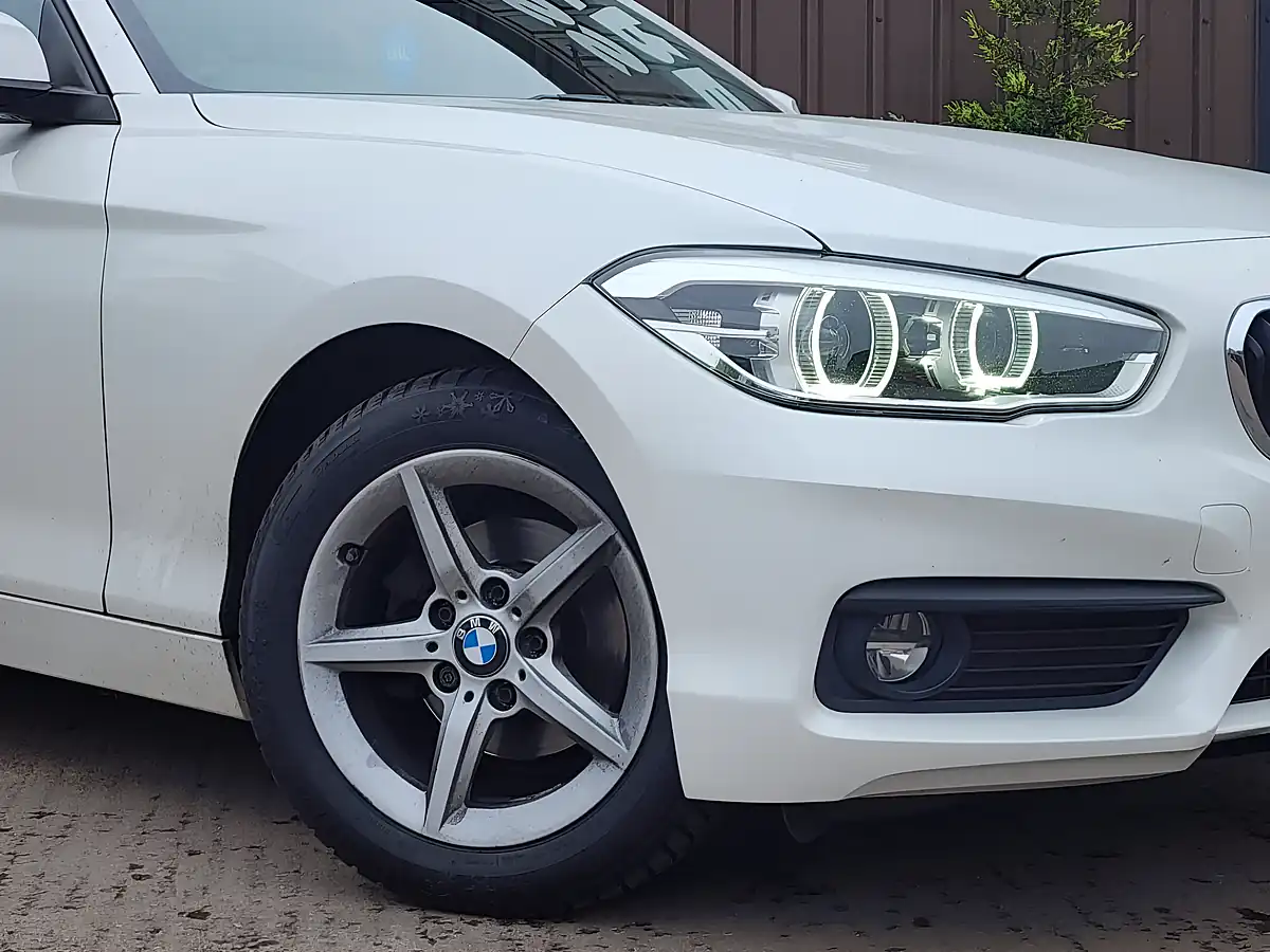 Used 2018 BMW 1 Series Se Business White - Interior and Exterior details 2