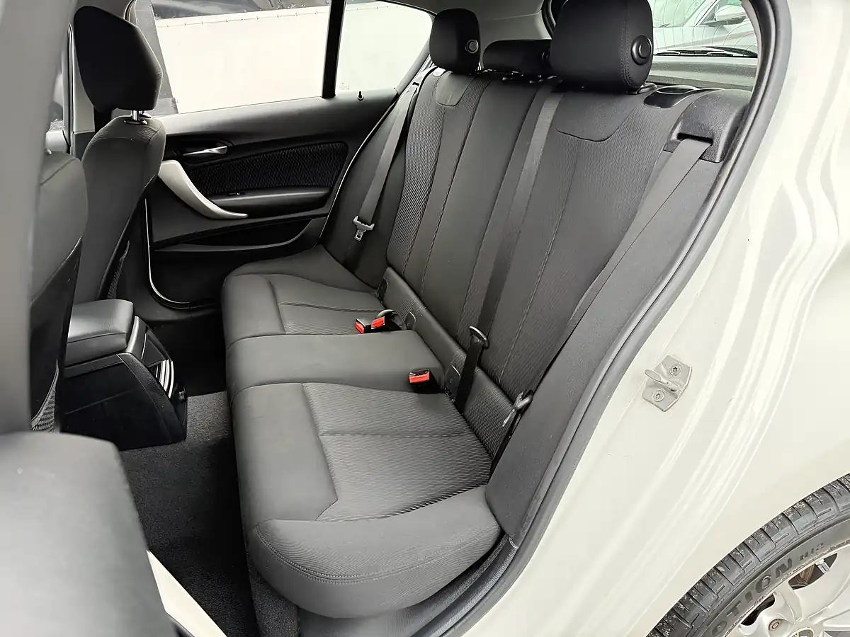 Used 2018 BMW 1 Series Se Business White - Interior and Exterior details 13