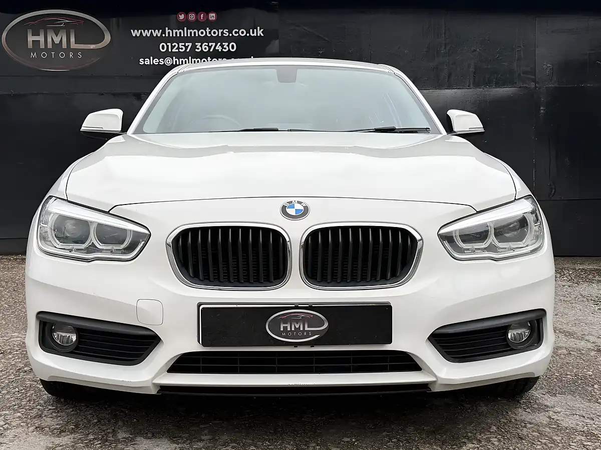 Used 2018 BMW 1 Series Se Business White - Interior and Exterior details 5