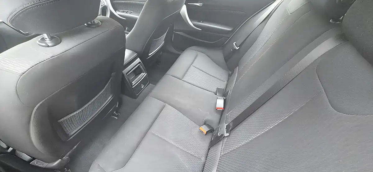 Used 2018 BMW 1 Series Se Business White - Interior and Exterior details 17