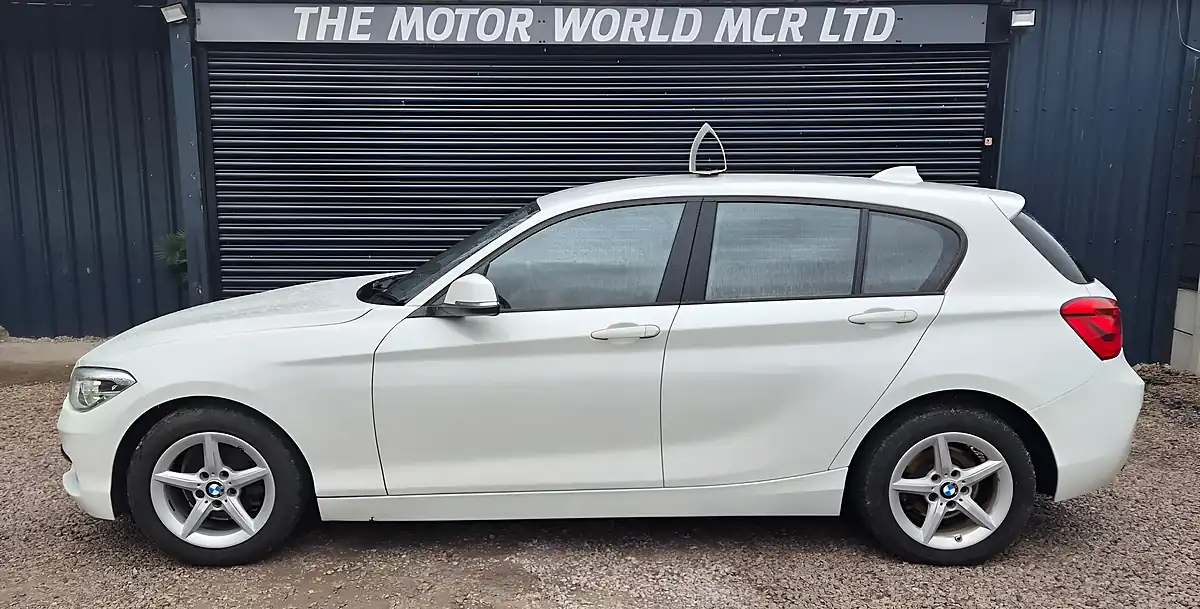 Used 2018 BMW 1 Series Se Business White - Interior and Exterior details 8