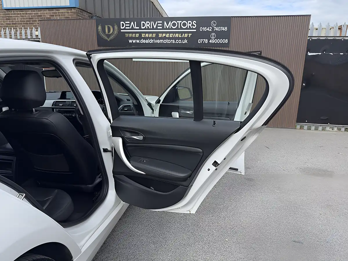 Used 2018 BMW 1 Series Se Business White - Interior and Exterior details 17