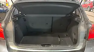 Used 2018 BMW 1 Series Se Grey - Interior and Exterior details 9