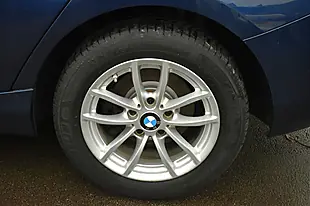 Used 2018 BMW 1 Series Se Mediterranean Blue - Interior and Exterior details 20