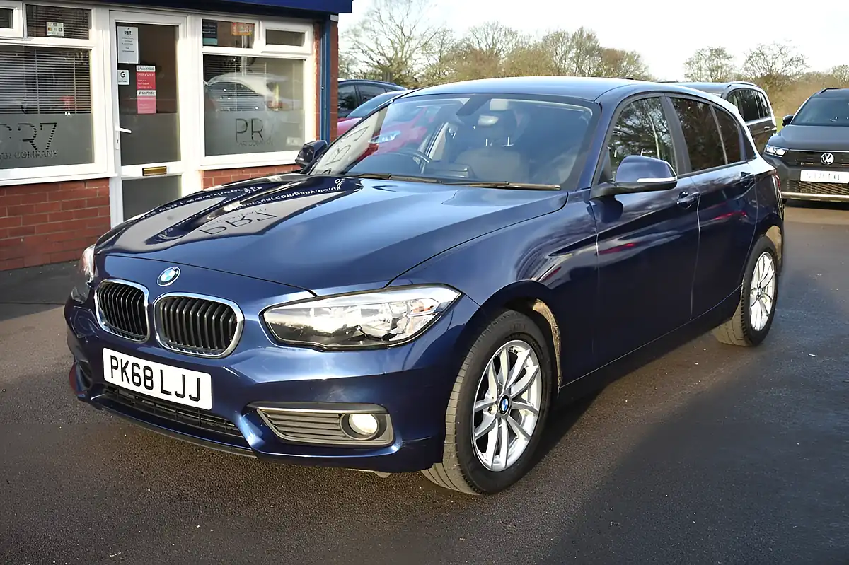 Used 2018 BMW 1 Series Se Mediterranean Blue - Interior and Exterior details 3
