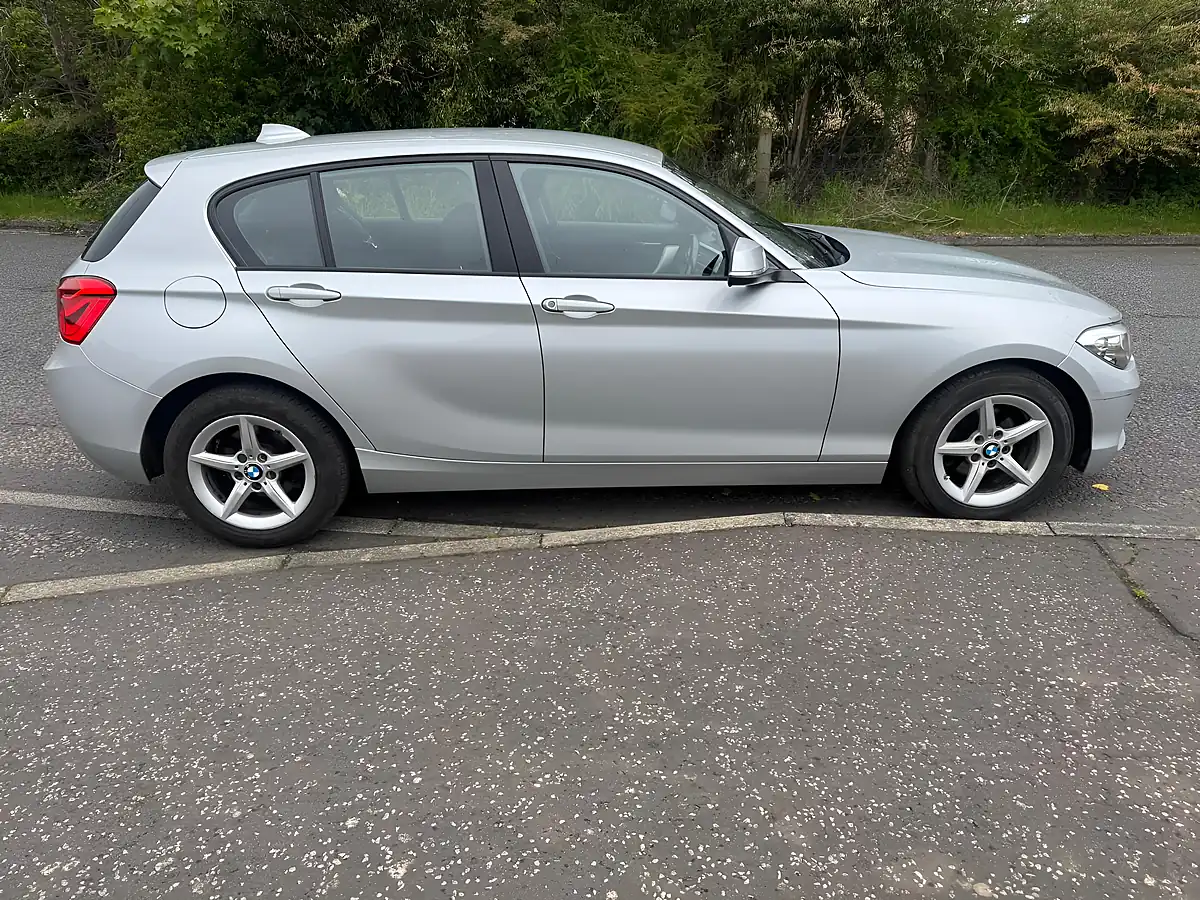 Used 2018 BMW 1 Series Se Silver - Interior and Exterior details 5