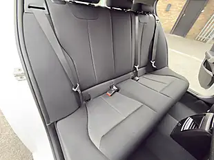 Used 2018 BMW 1 Series Se White - Interior and Exterior details 15