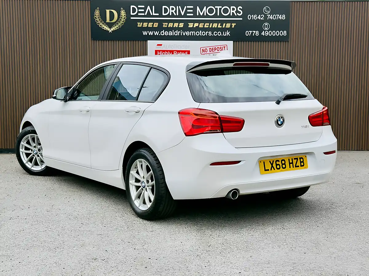 Used 2018 BMW 1 Series Se White - Interior and Exterior details 5