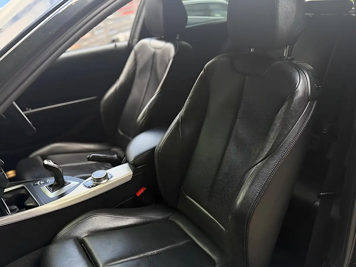 Used 2018 BMW 1 Series Shadow Edition Black - Interior and Exterior details 7