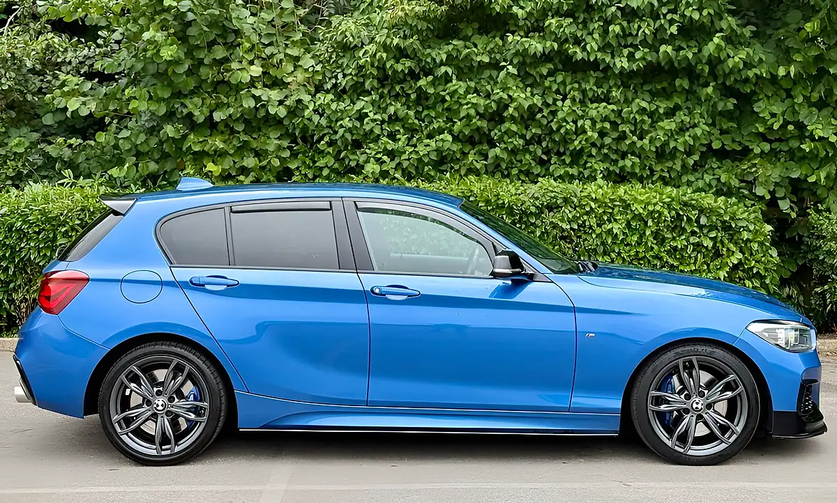 Used 2018 BMW 1 Series Shadow Edition Blue - Interior and Exterior details 10