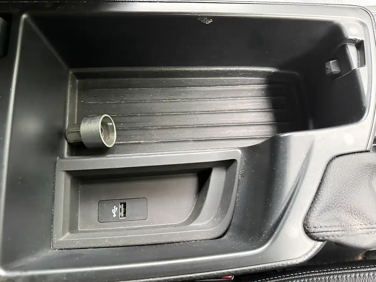 Used 2018 BMW 1 Series Shadow Edition Blue - Interior and Exterior details 17