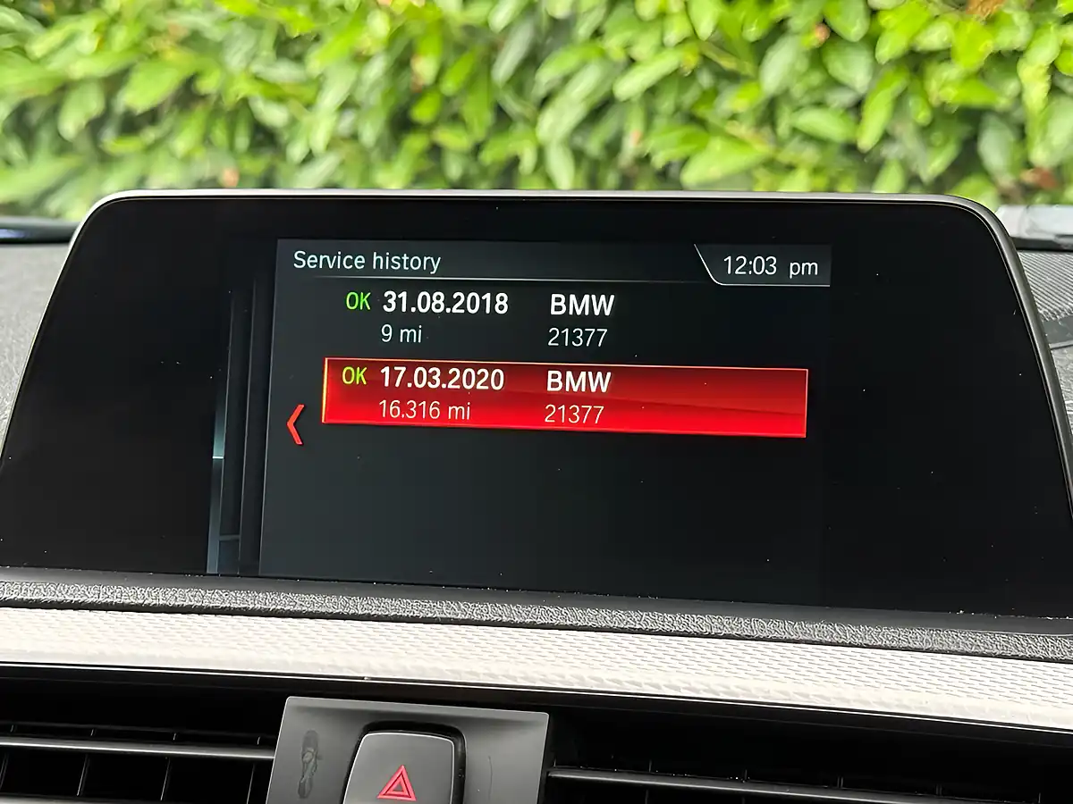 Used 2018 BMW 1 Series Shadow Edition Blue - Interior and Exterior details 18