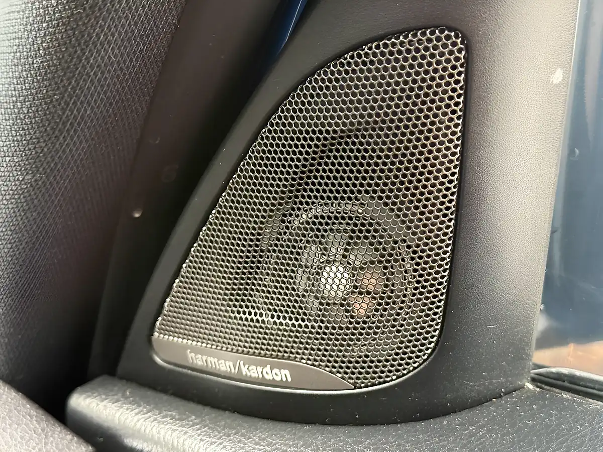 Used 2018 BMW 1 Series Shadow Edition Blue - Interior and Exterior details 7