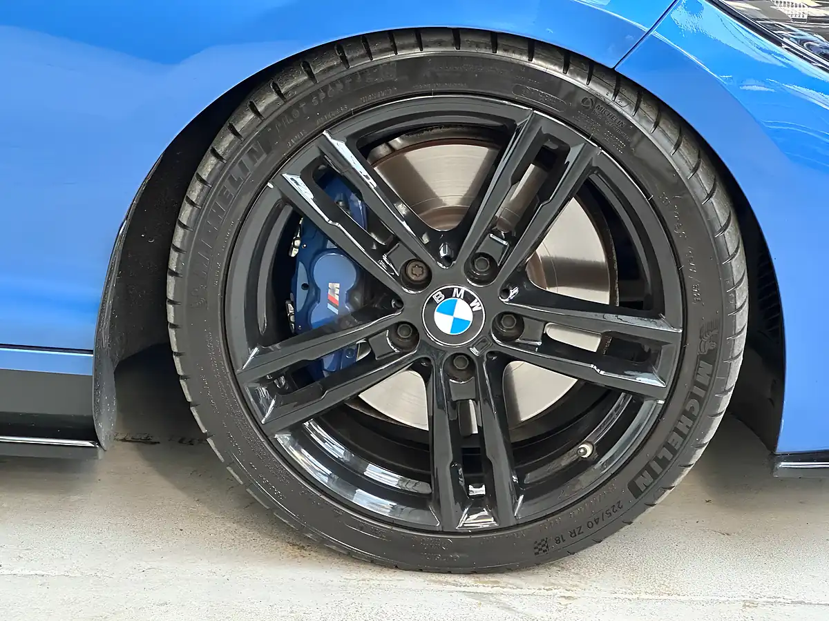 Used 2018 BMW 1 Series Shadow Edition Estoril Blue Metallic - Interior and Exterior details 20