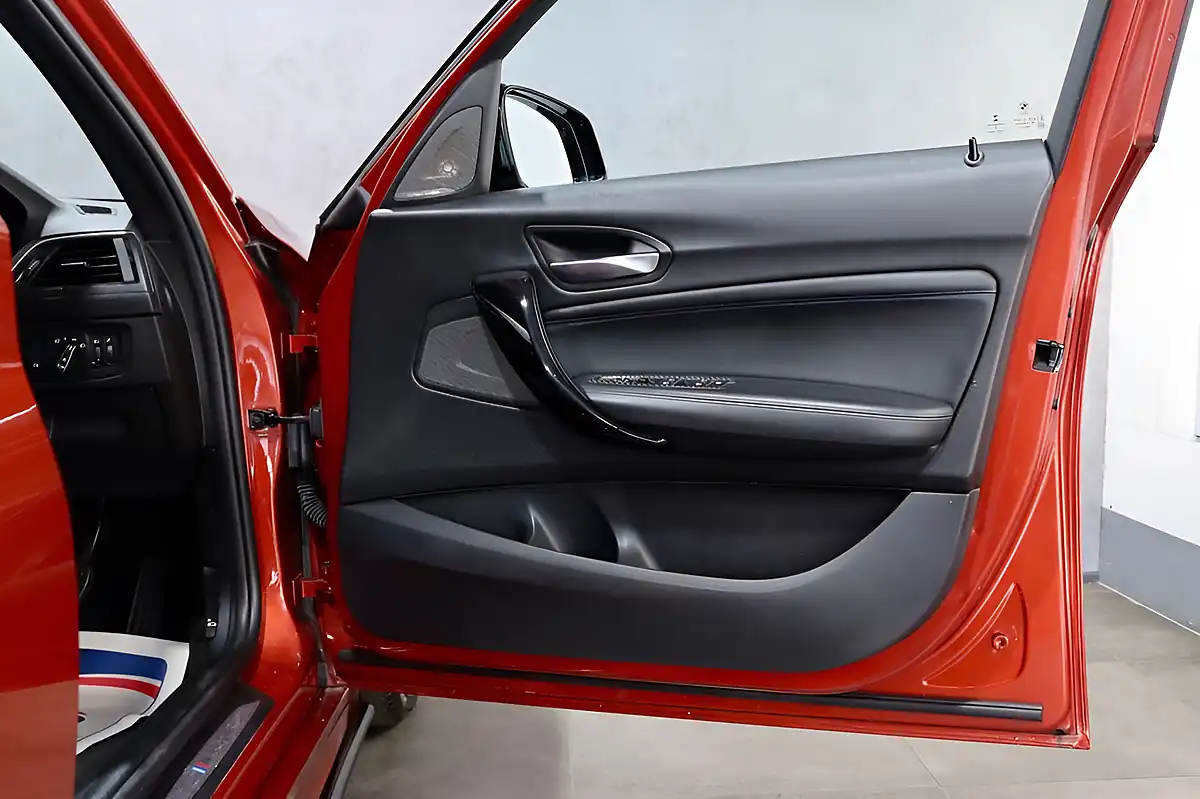 Used 2018 BMW 1 Series Shadow Edition Orange - Interior and Exterior details 15