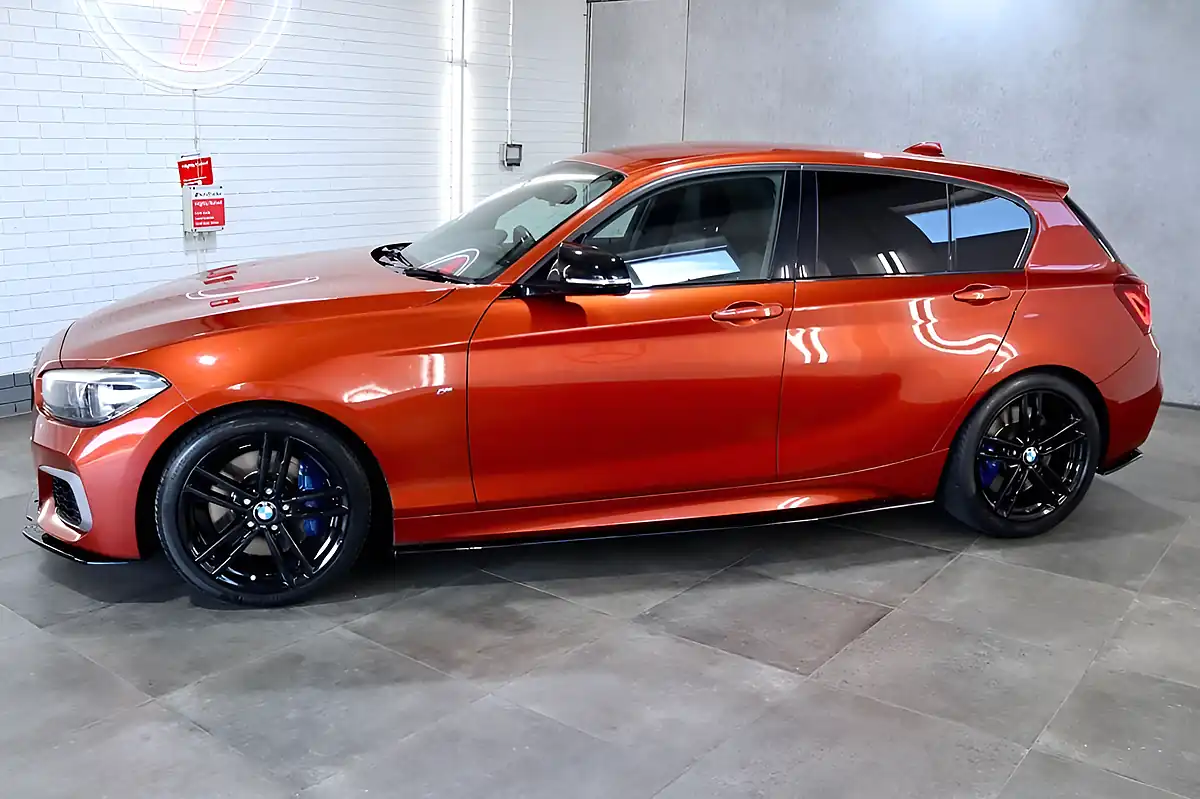 Used 2018 BMW 1 Series Shadow Edition Orange - Interior and Exterior details 8