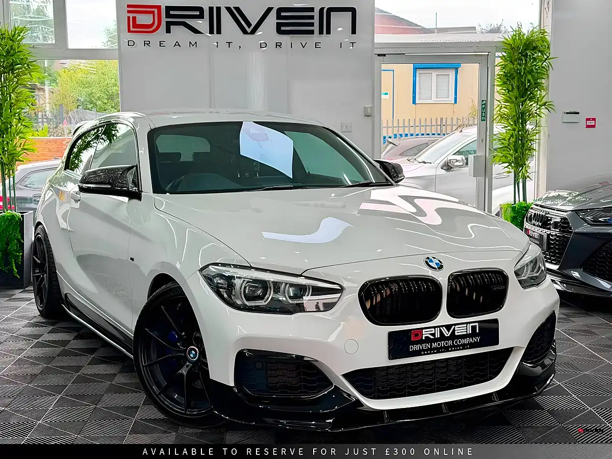 Used 2018 BMW 1 Series Shadow Edition White - Front View