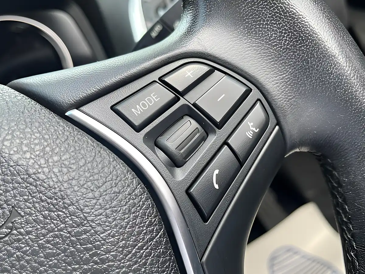 Used 2018 BMW 1 Series Sport Black - Interior and Exterior details 18