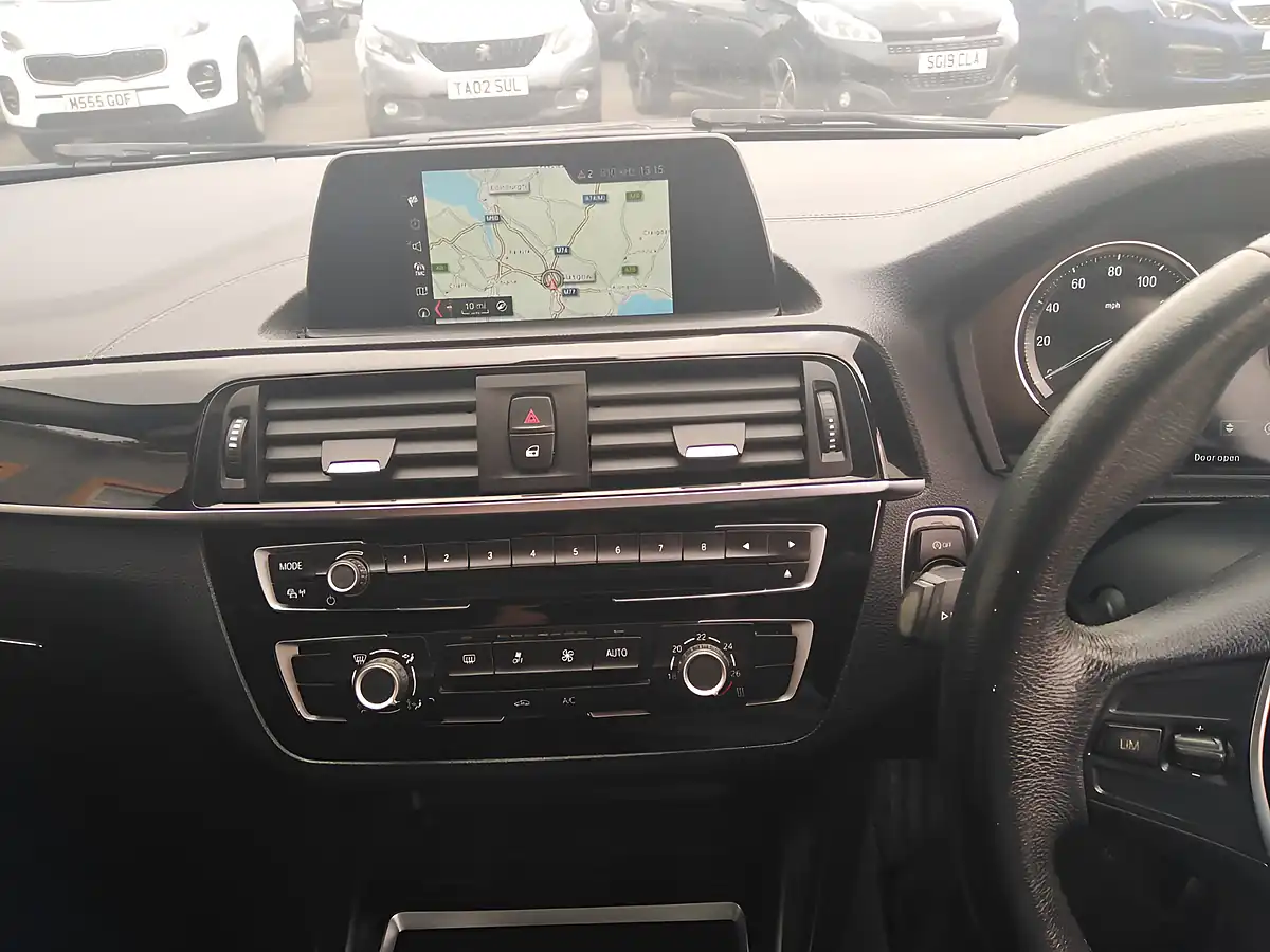 Used 2018 BMW 1 Series Sport Black - Interior and Exterior details 9