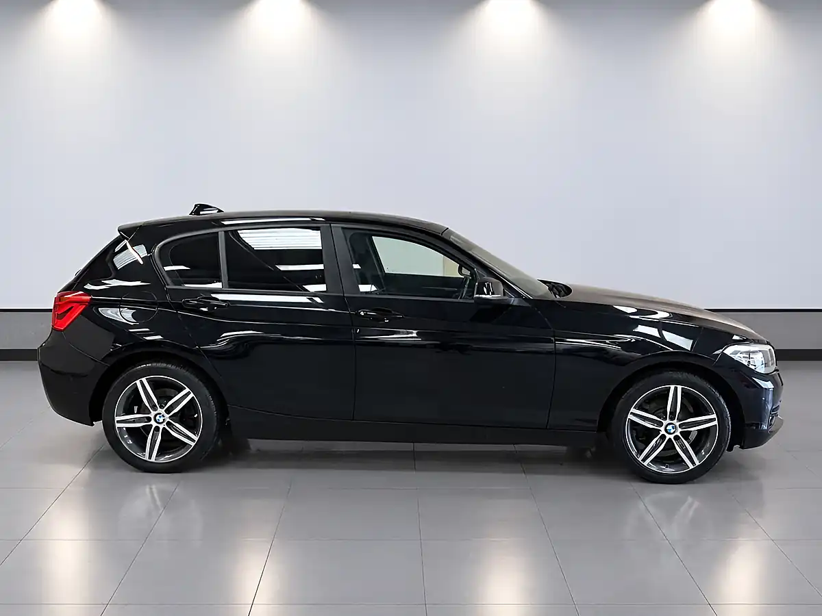 Used 2018 BMW 1 Series Sport Black - Interior and Exterior details 11