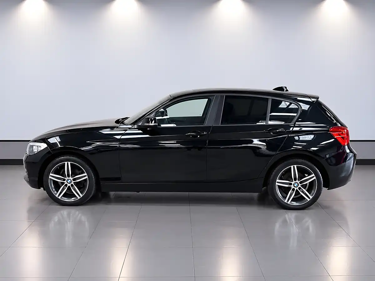 Used 2018 BMW 1 Series Sport Black - Interior and Exterior details 9