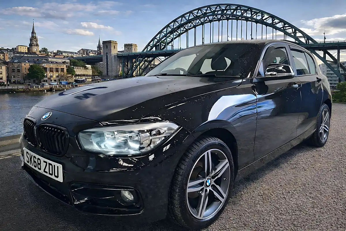 Used 2018 BMW 1 Series Sport Black - Front View