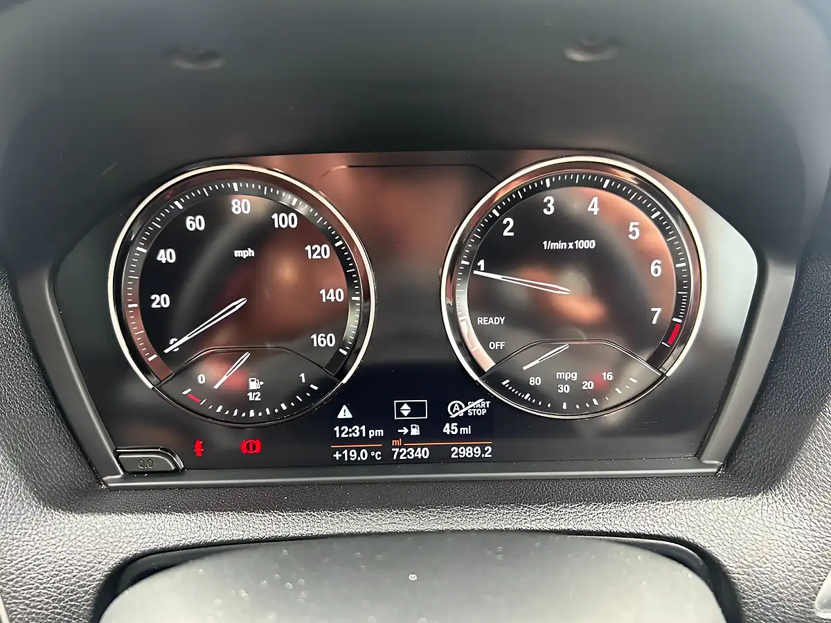 Used 2018 BMW 1 Series Sport Blue - Interior and Exterior details 9