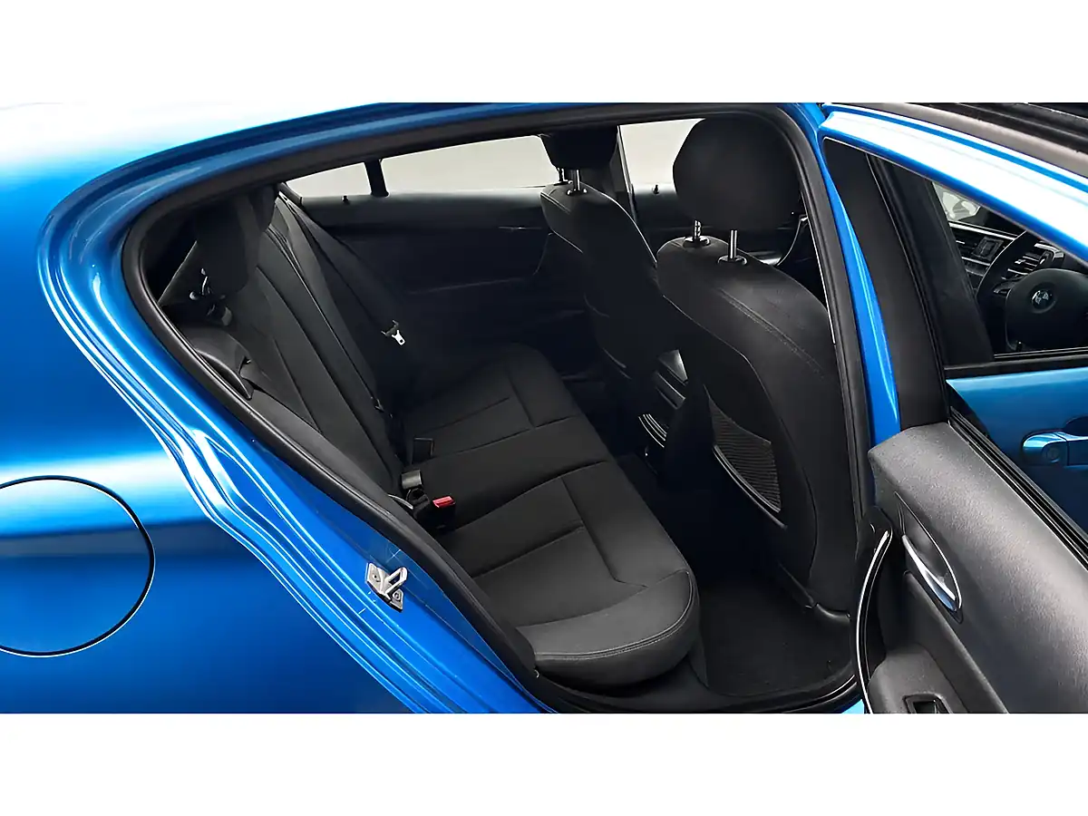 Used 2018 BMW 1 Series Sport Edition Blue - Interior and Exterior details 9