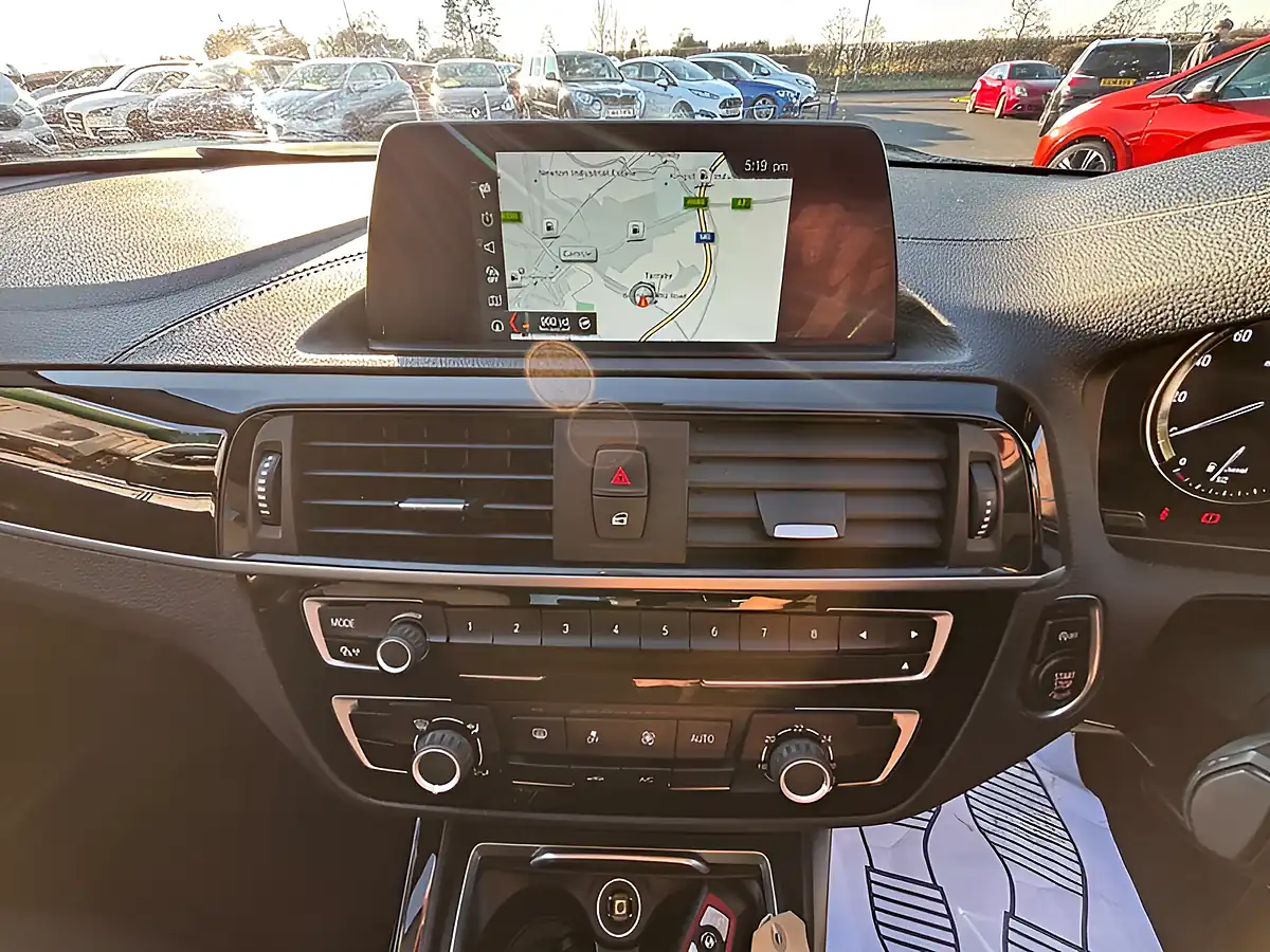 Used 2018 BMW 1 Series Sport Grey - Interior and Exterior details 9