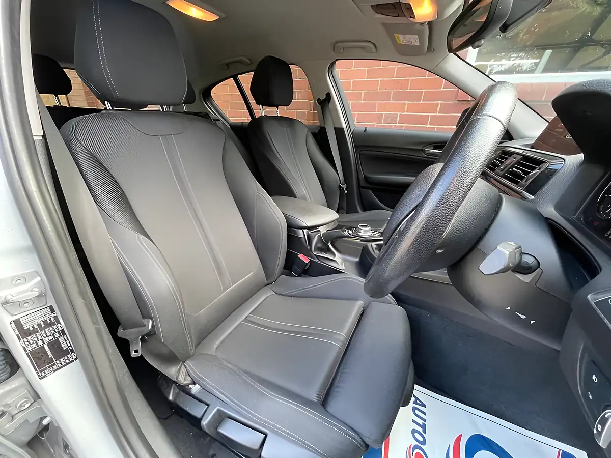 Used 2018 BMW 1 Series Sport Silver - Interior and Exterior details 9