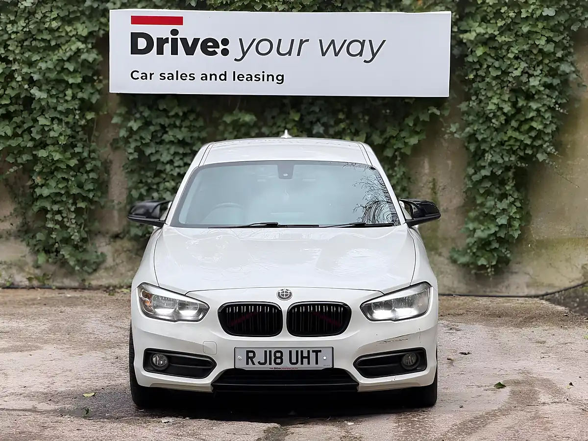 Used 2018 BMW 1 Series Sport White - Interior and Exterior details 2