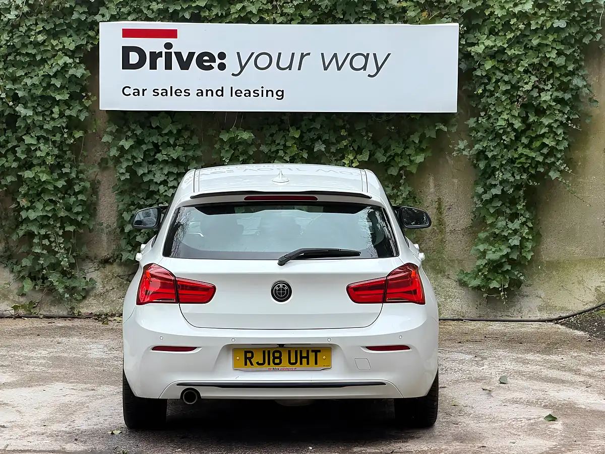 Used 2018 BMW 1 Series Sport White - Interior and Exterior details 8